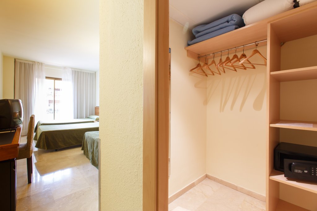 Expo Hotel Barcelona 13
