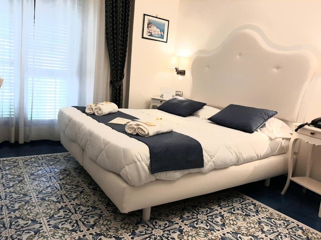 Hotel Santa Lucia 2