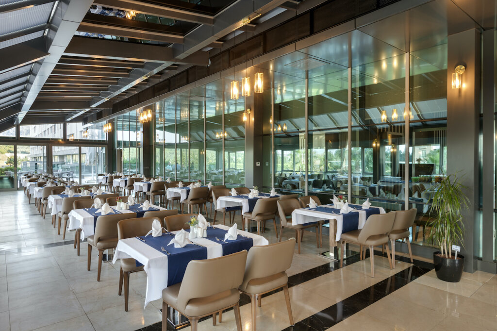 Miracle Istanbul Asia Airport Hotel & Spa 19