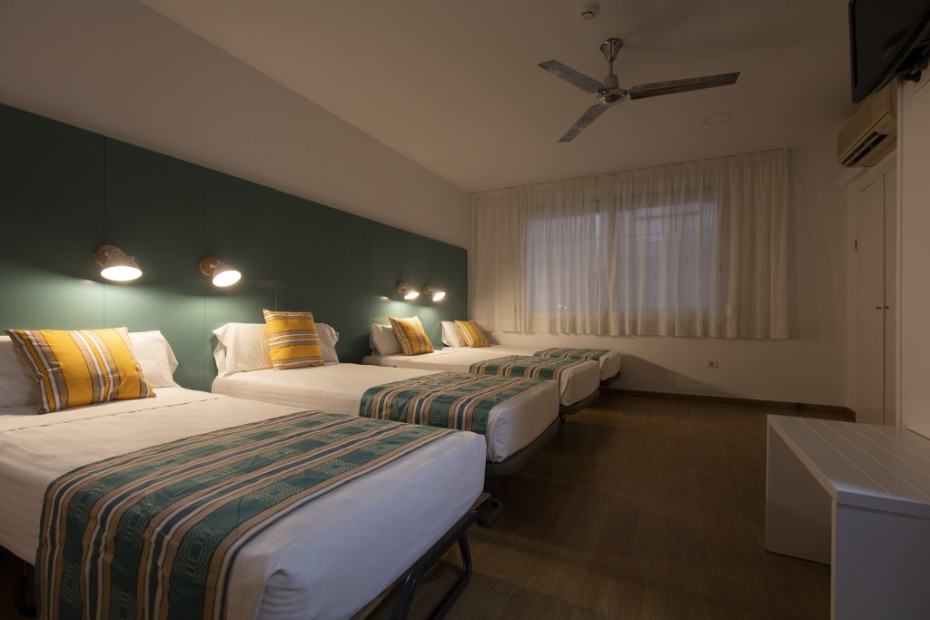 Hostal Bcn Port 10