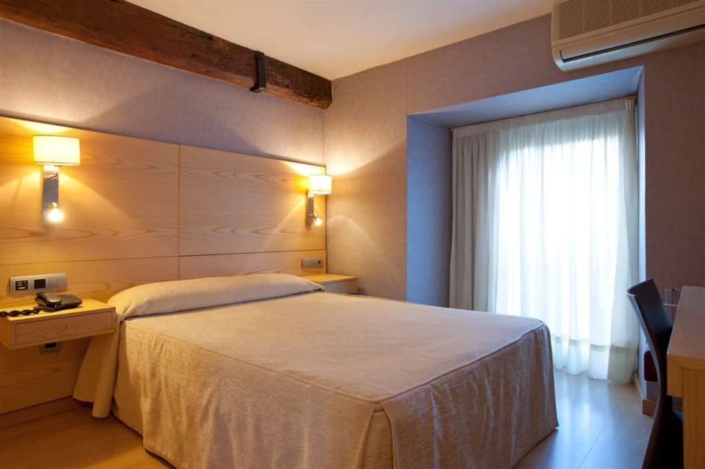 Hotel Sant Agustí 11