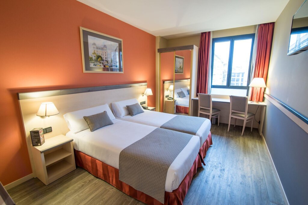 Sunotel Club Central 6