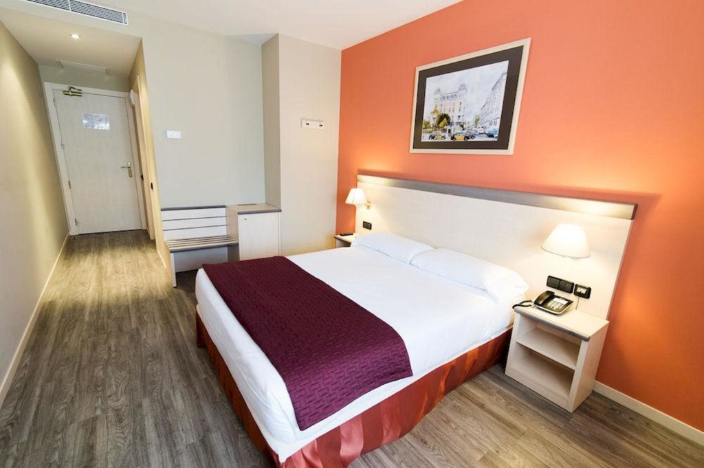 Sunotel Club Central 9