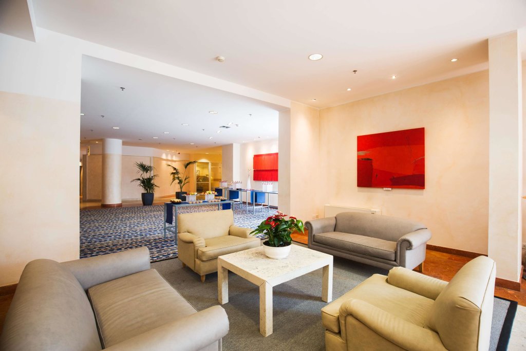 Hilton Rome Airport 21