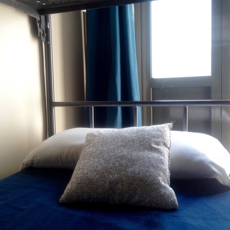 Ideal Youth Hostel 3