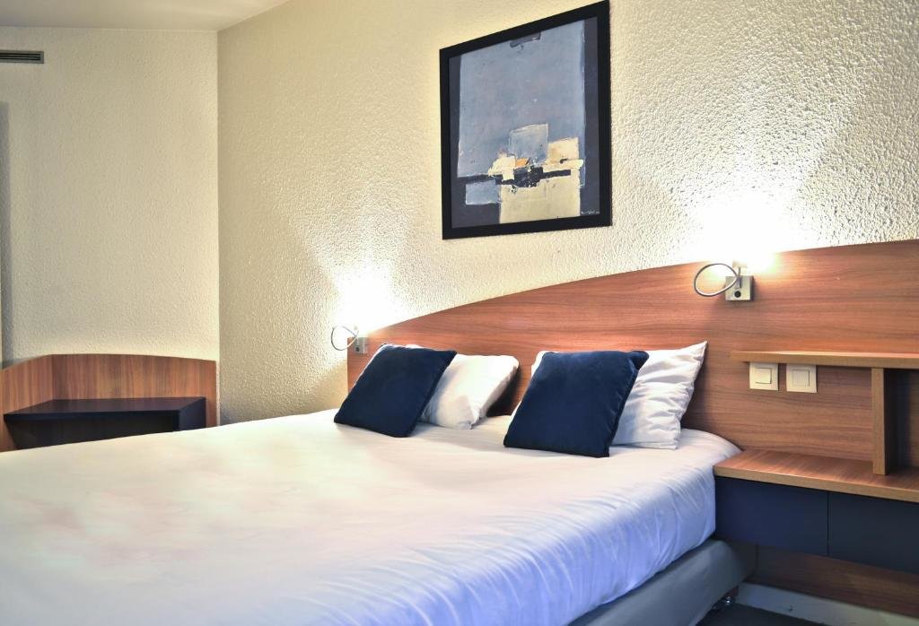 Art Hotel Paris Est 14