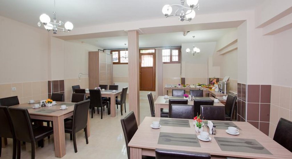 Birlik Apart Hotel 14