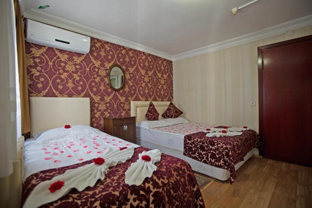 Sirkeci Emek Hotel 12