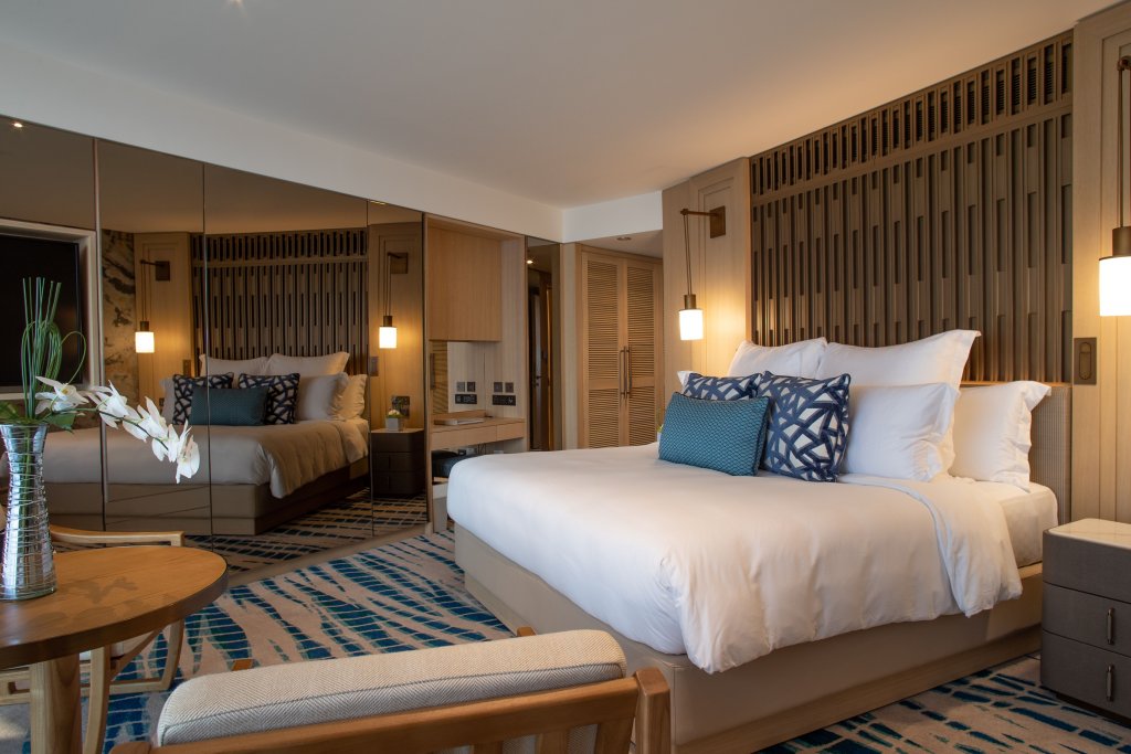 Jumeirah Beach Hotel 5
