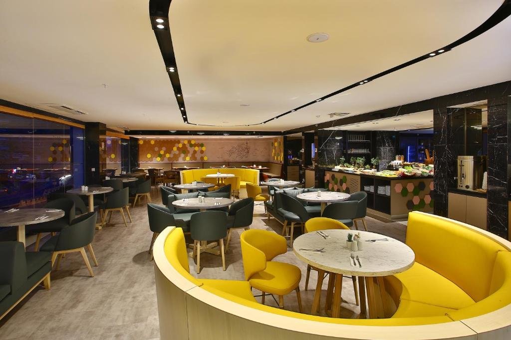 ibis Styles Istanbul Bomonti 10