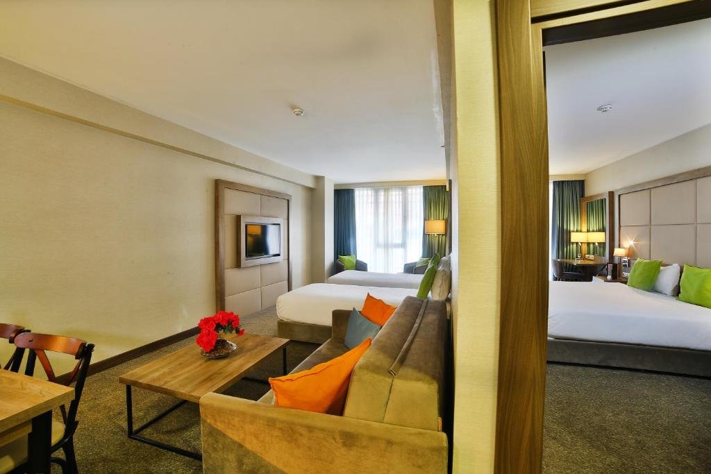 ibis Styles Istanbul Bomonti 12