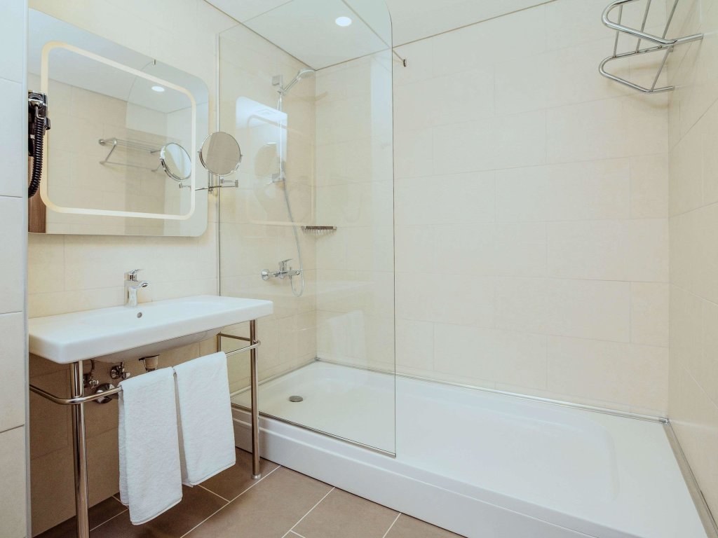 ibis Styles Istanbul Bomonti 22