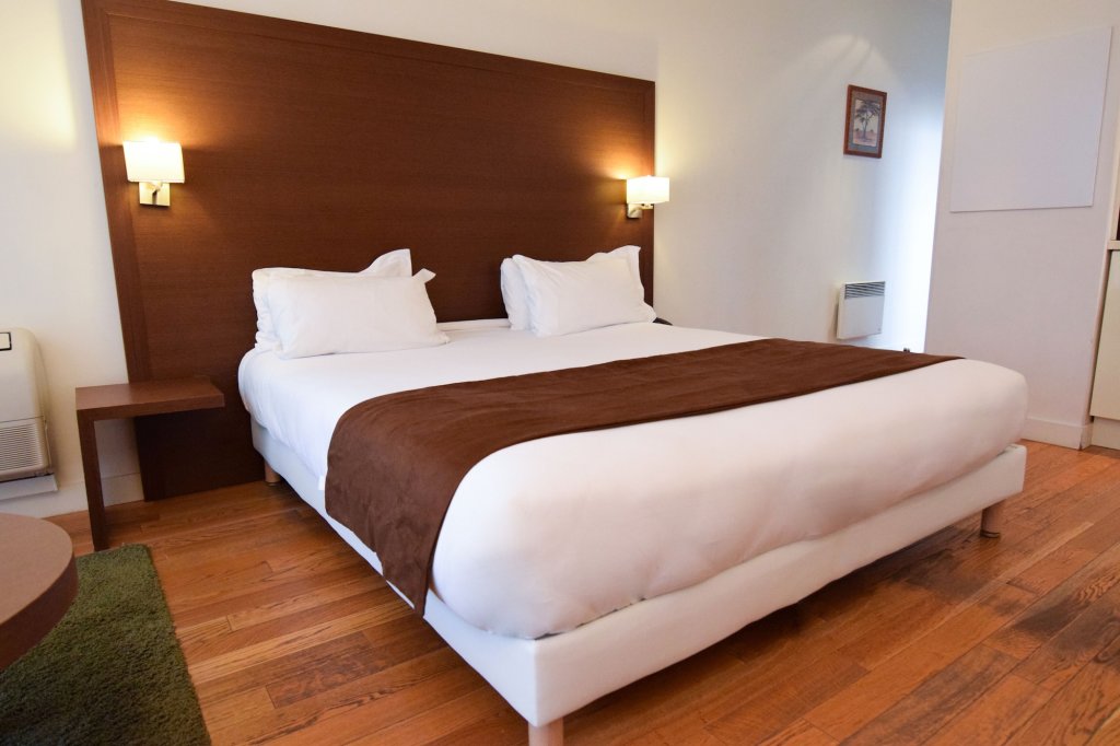 Residhotel Impérial Rennequin 21