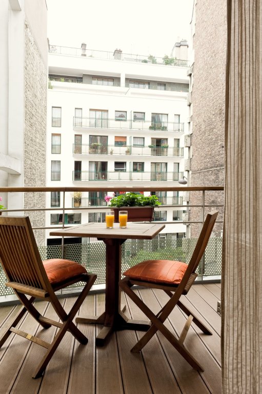 Residhotel Impérial Rennequin 24