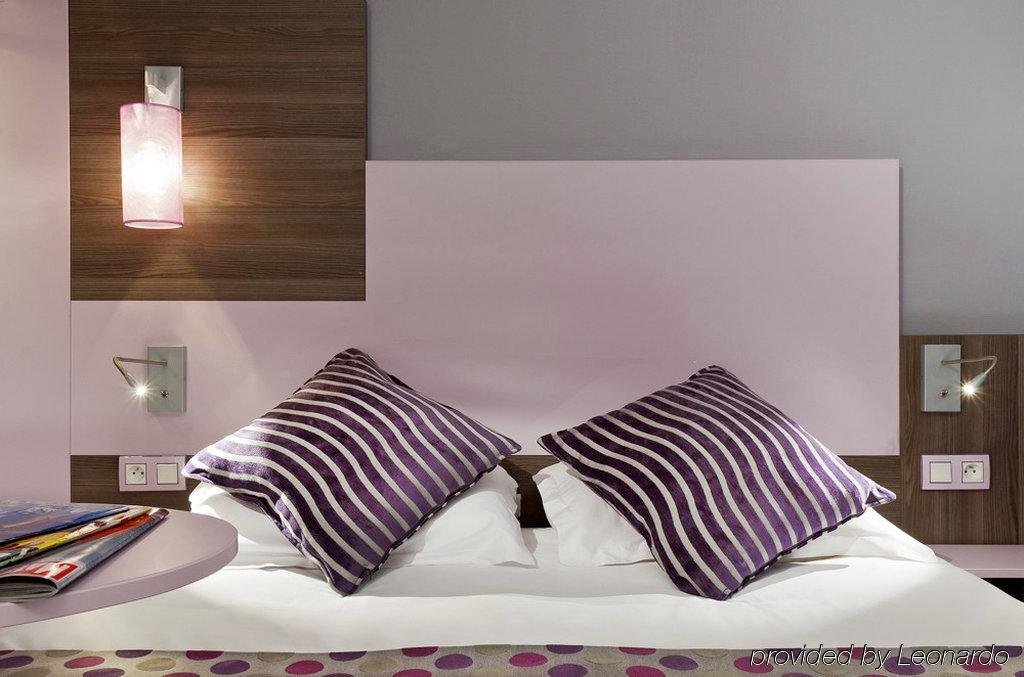 Comfort Hotel Nation Pere Lachaise Paris 11 1