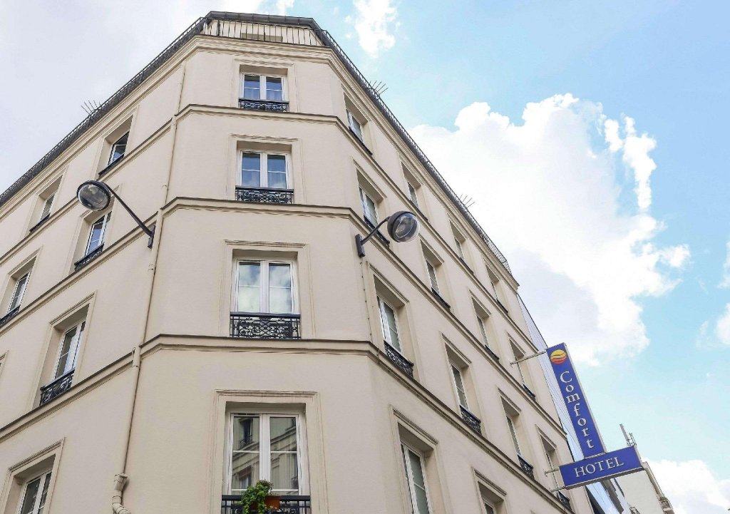 Comfort Hotel Nation Pere Lachaise Paris 11 18