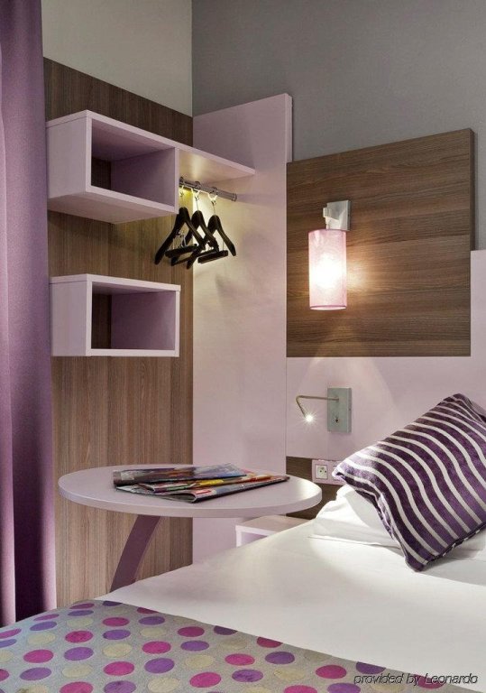 Comfort Hotel Nation Pere Lachaise Paris 11 6