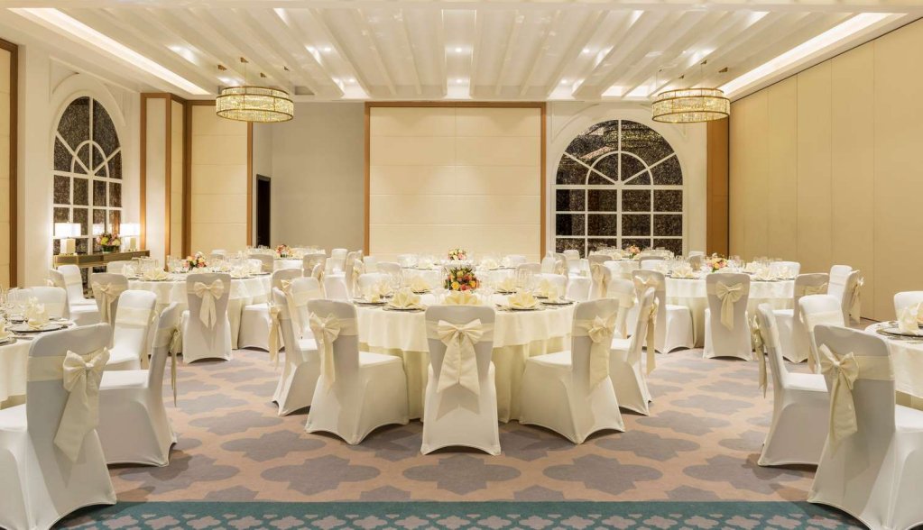 Al Habtoor Polo Resort 1