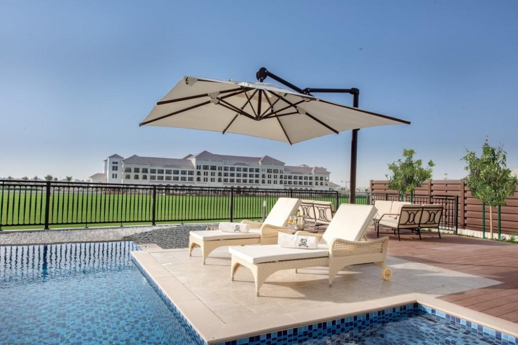Al Habtoor Polo Resort 15