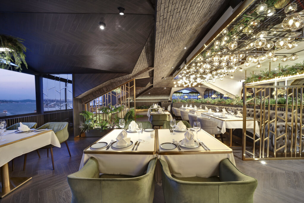 Legacy Ottoman Hotel 12