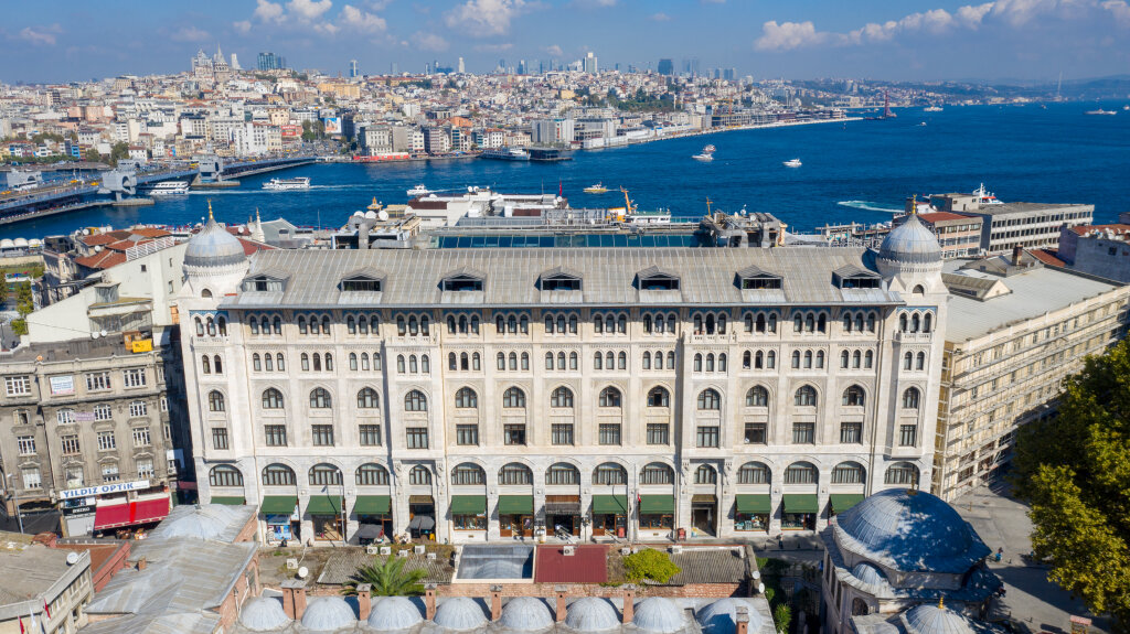 Legacy Ottoman Hotel 4