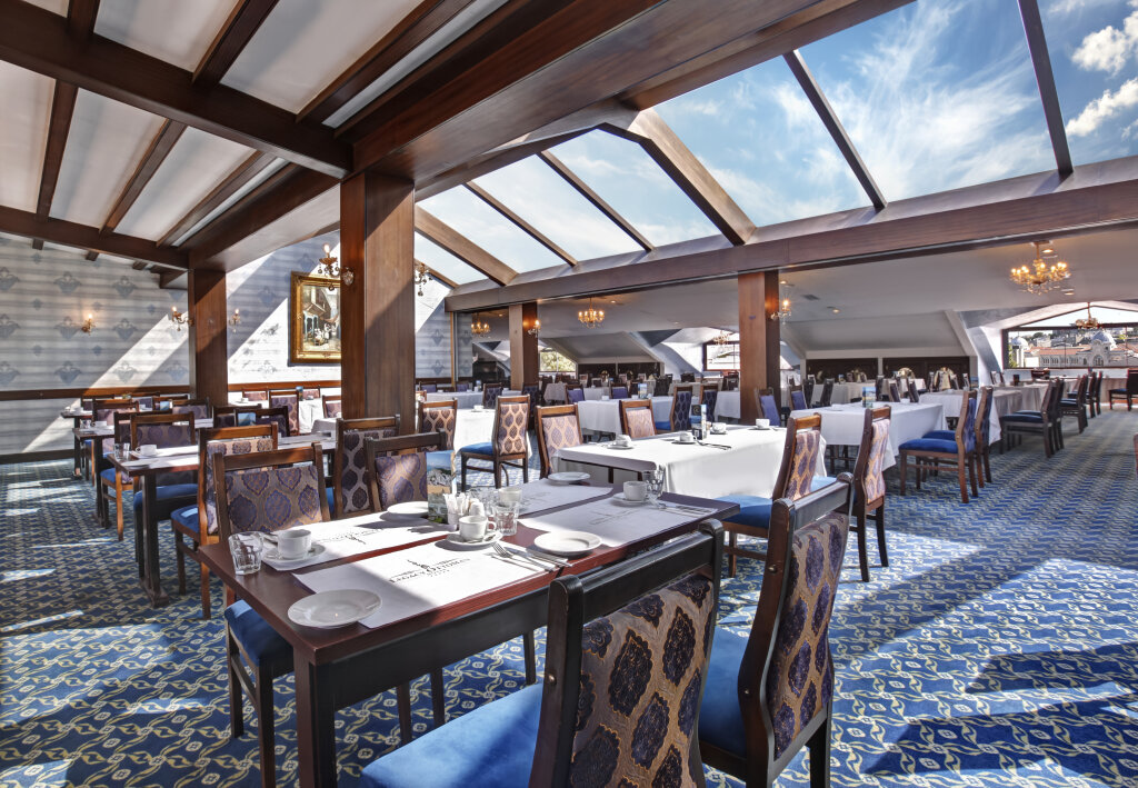 Legacy Ottoman Hotel 7