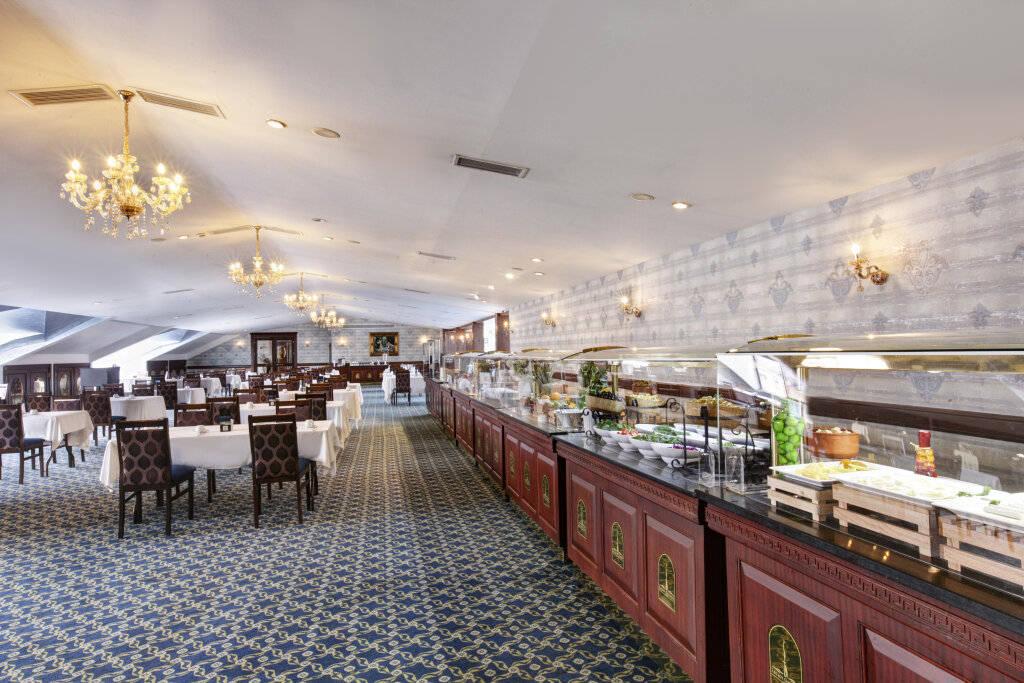 Legacy Ottoman Hotel 8