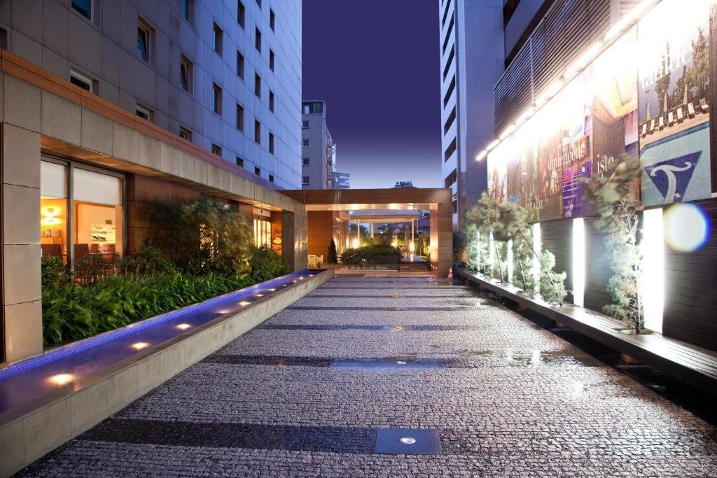 Divan Istanbul City 15