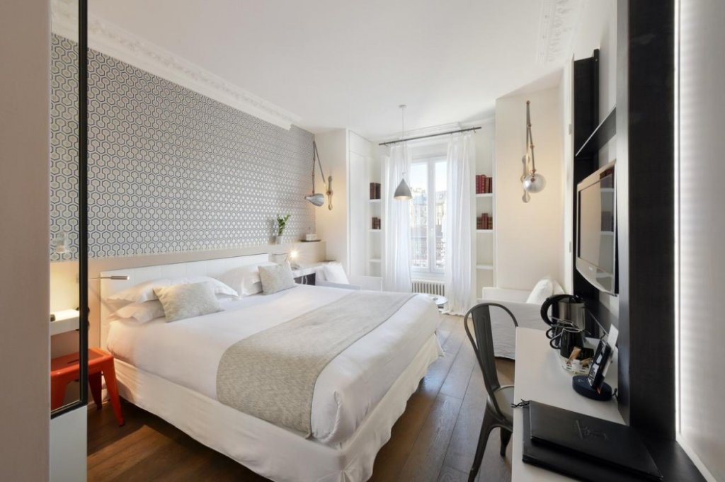 Hôtel de Banville 17