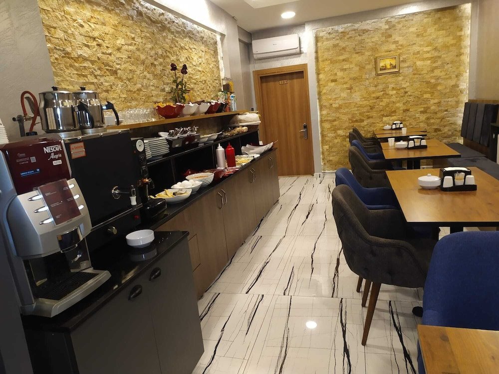 Sirkeci Quietness Hotel 12