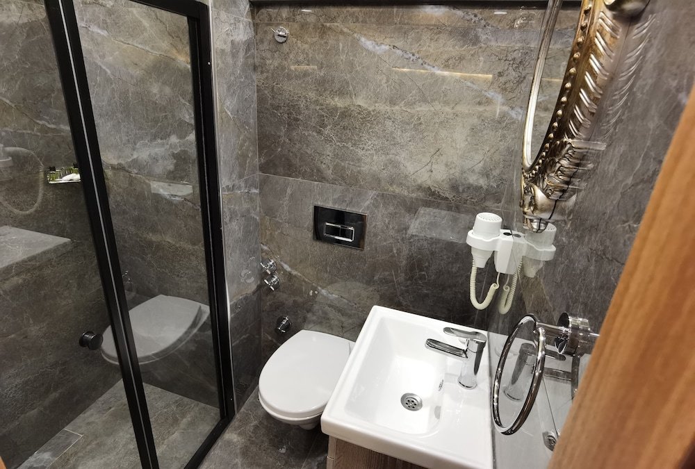 Sirkeci Quietness Hotel 18