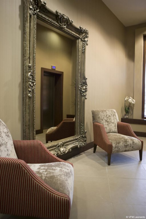 Jurys Inn London Watford 8
