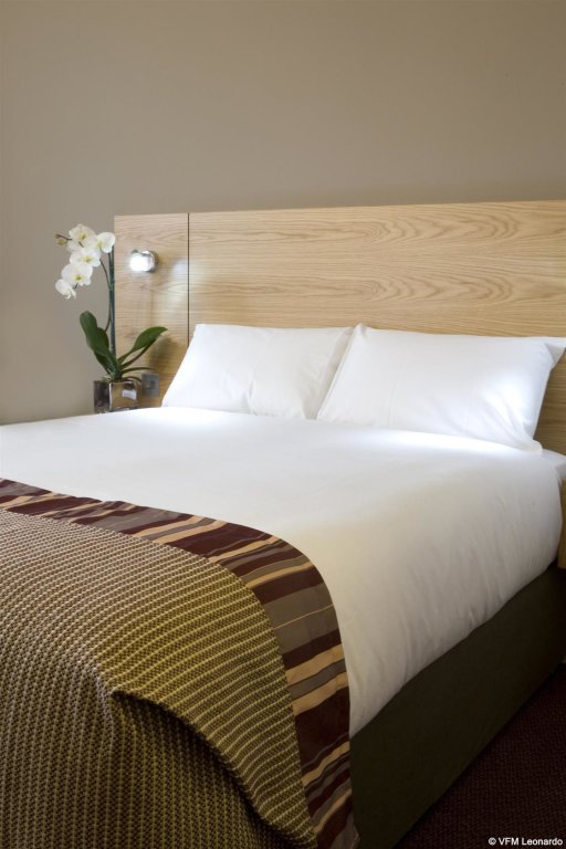 Jurys Inn London Watford 9