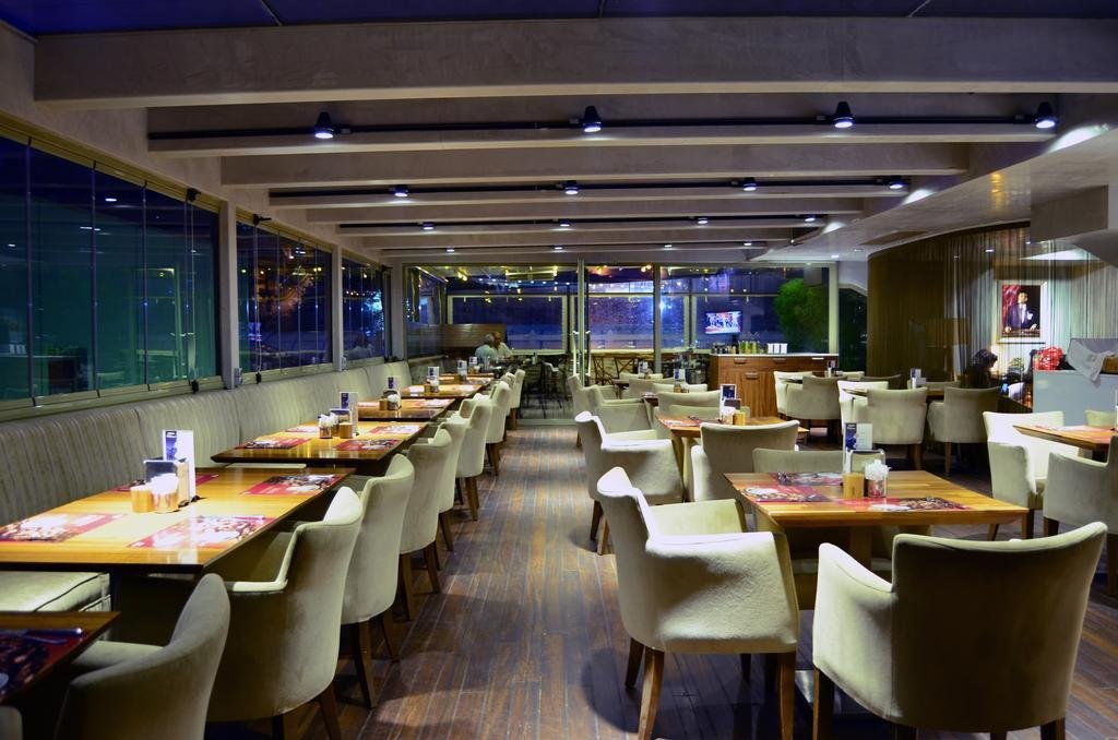 Orya Hotel 11