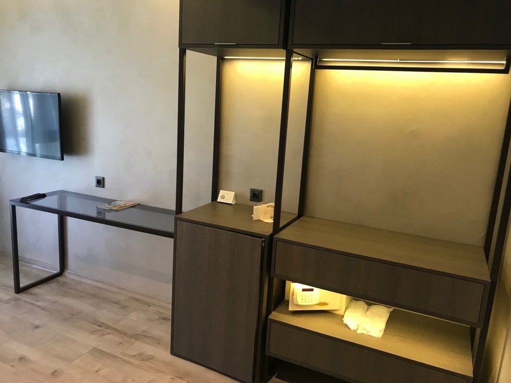 Orya Hotel 16