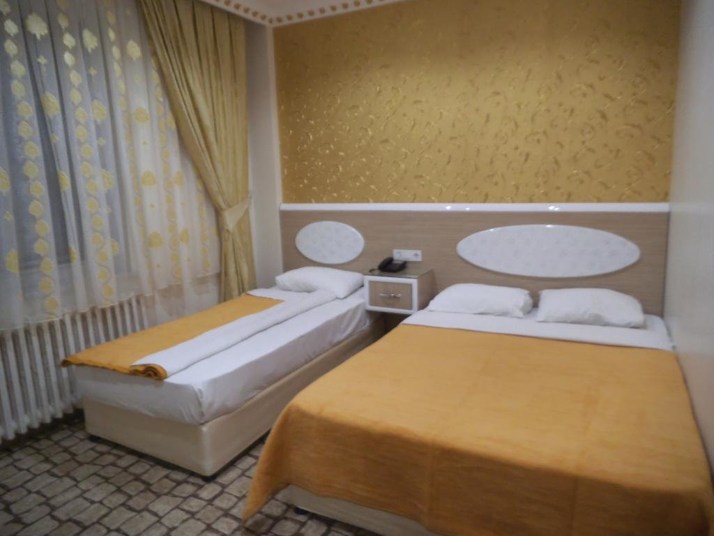 Grand Oral Hotel 1