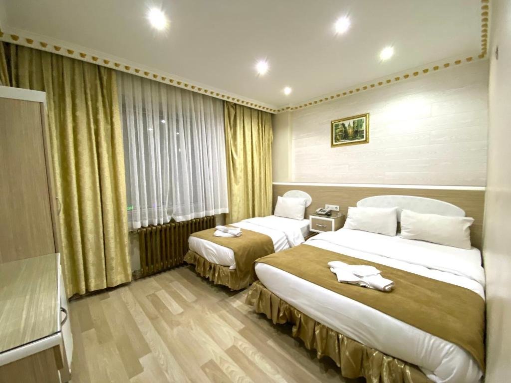 Grand Oral Hotel 15