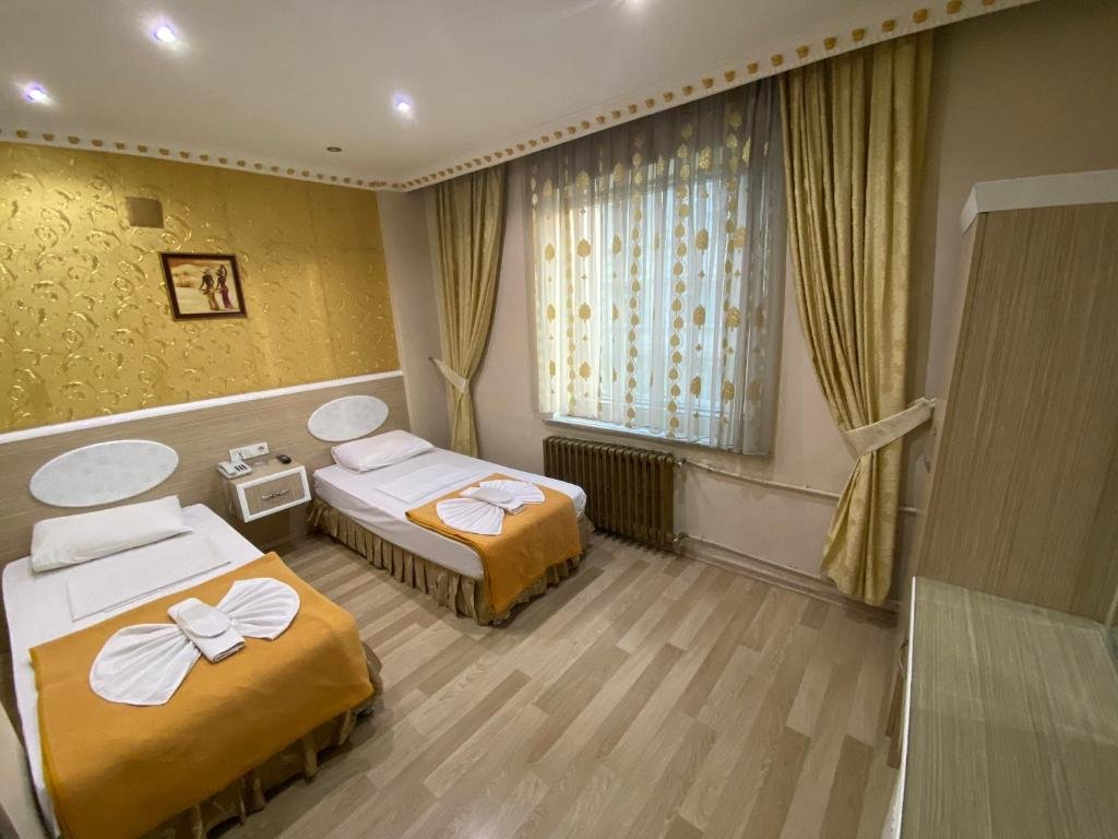 Grand Oral Hotel 8