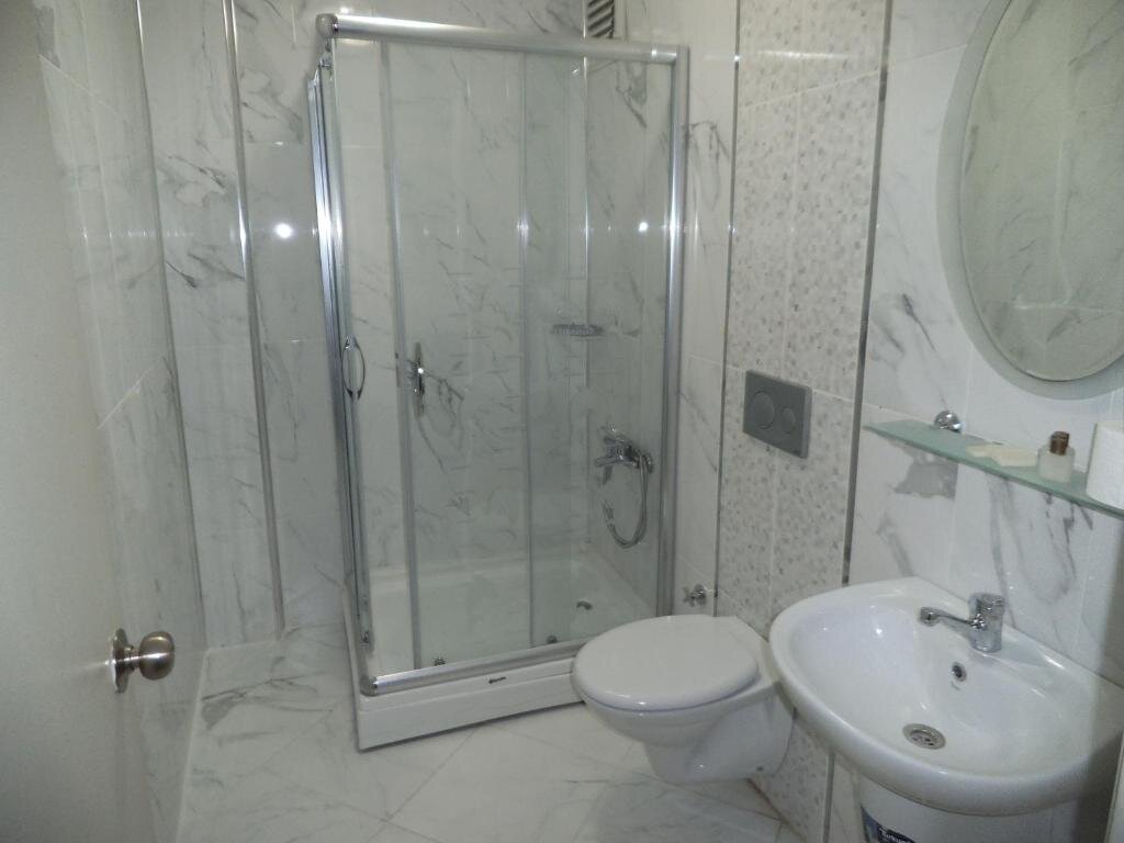 Grand Oral Hotel 9
