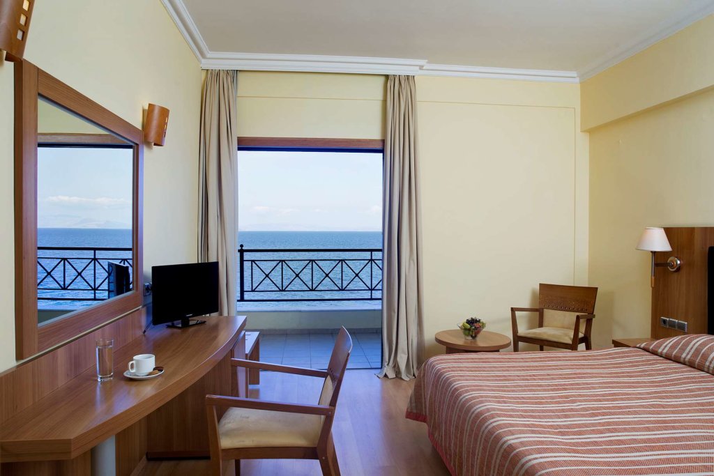 Ramada by Wyndham Attica Riviera 12