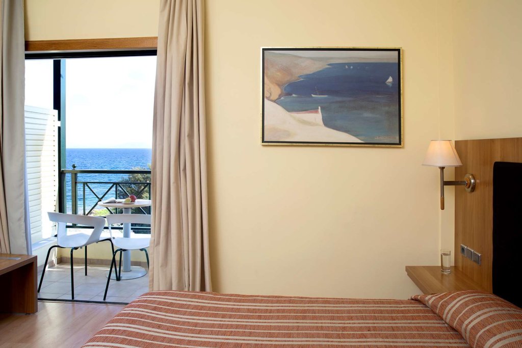 Ramada by Wyndham Attica Riviera 14