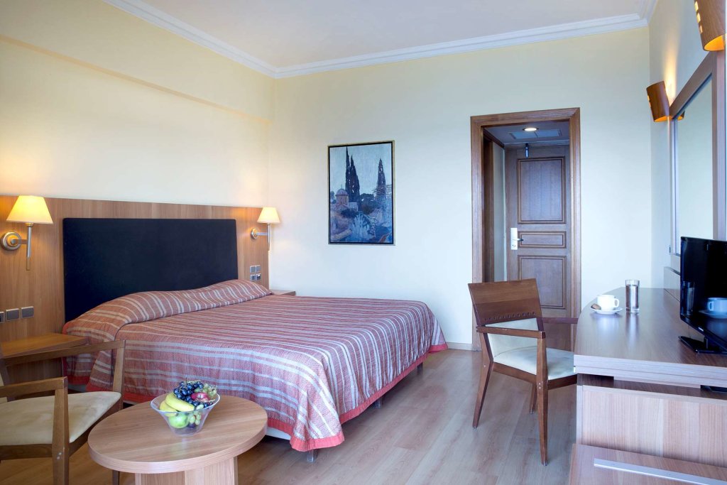 Ramada by Wyndham Attica Riviera 21
