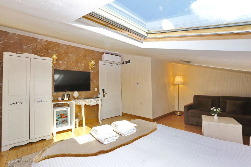 Diamond Royal Hotel 14