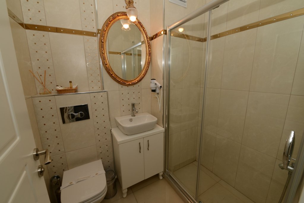 Diamond Royal Hotel 16