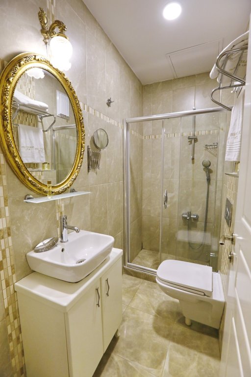 Diamond Royal Hotel 17