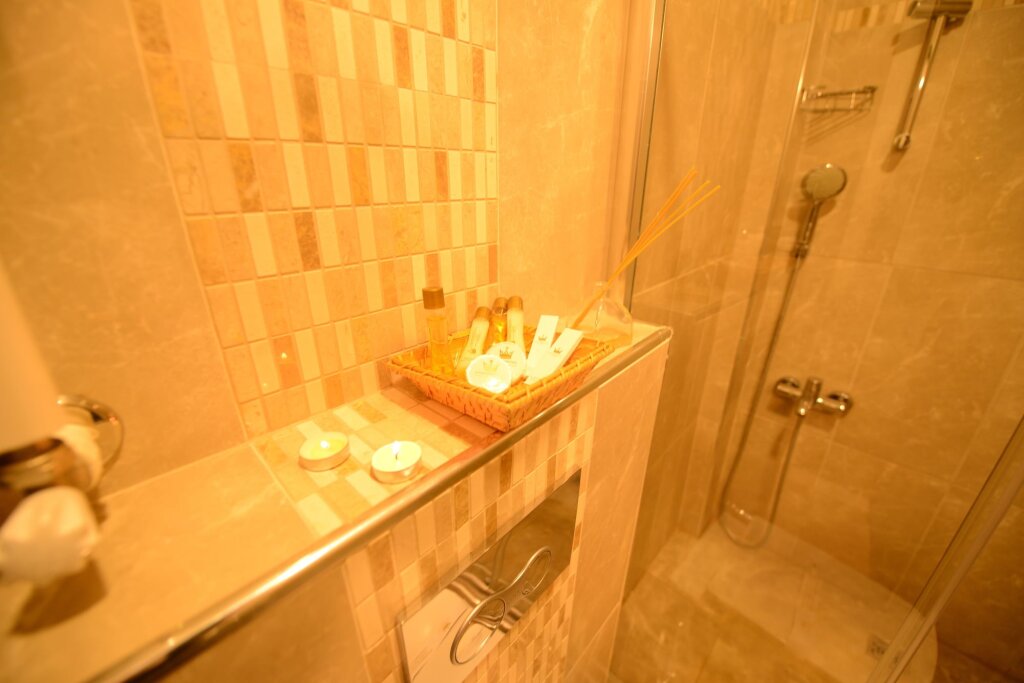 Diamond Royal Hotel 24