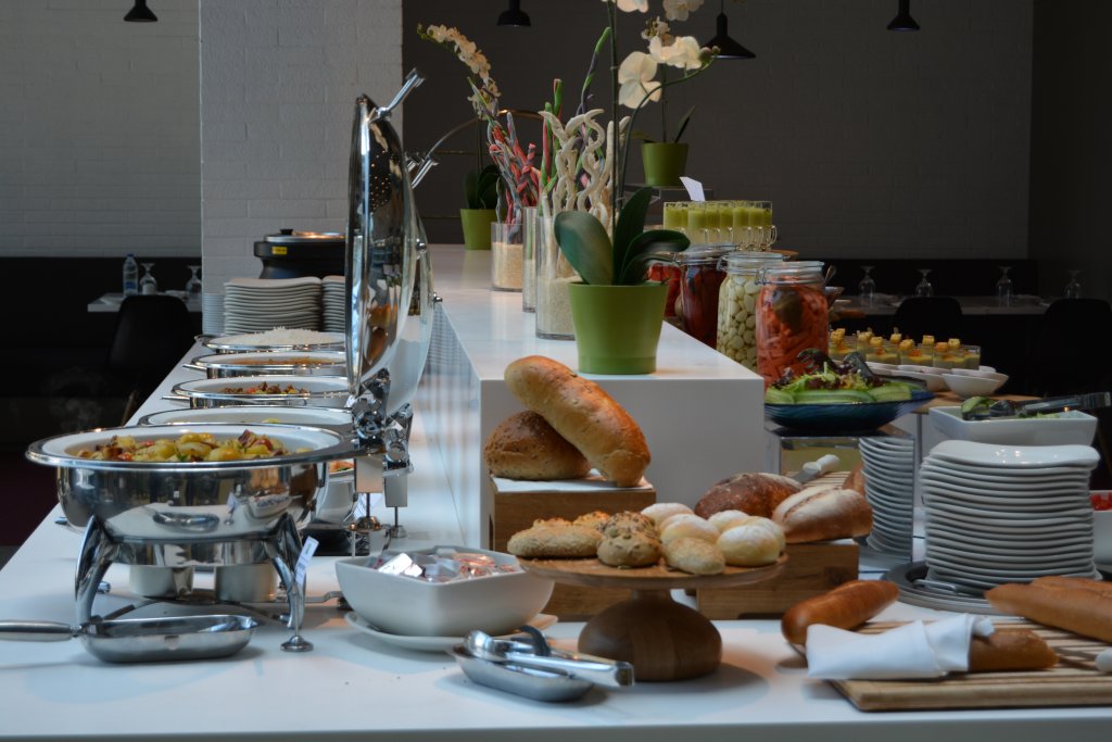 ibis Styles Dubai Jumeira 18