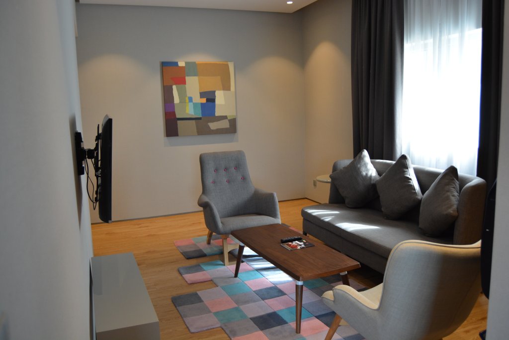 ibis Styles Dubai Jumeira 21