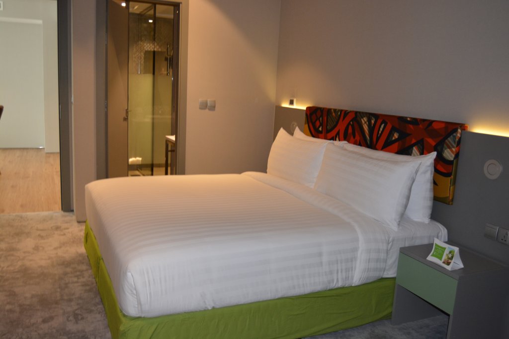 ibis Styles Dubai Jumeira 24