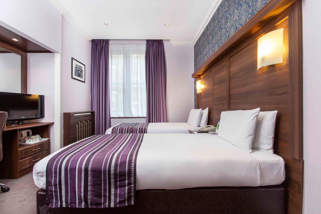 Holiday Inn London - Oxford Circus, an IHG Hotel 11